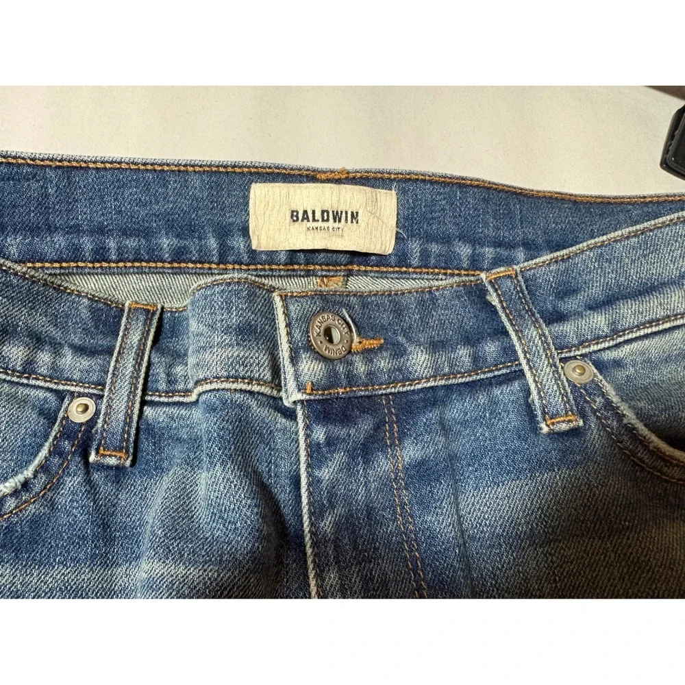 Baldwin Jeans Women's Blue Denim Distressed Knee Straight Leg Jeans Size‎ 28